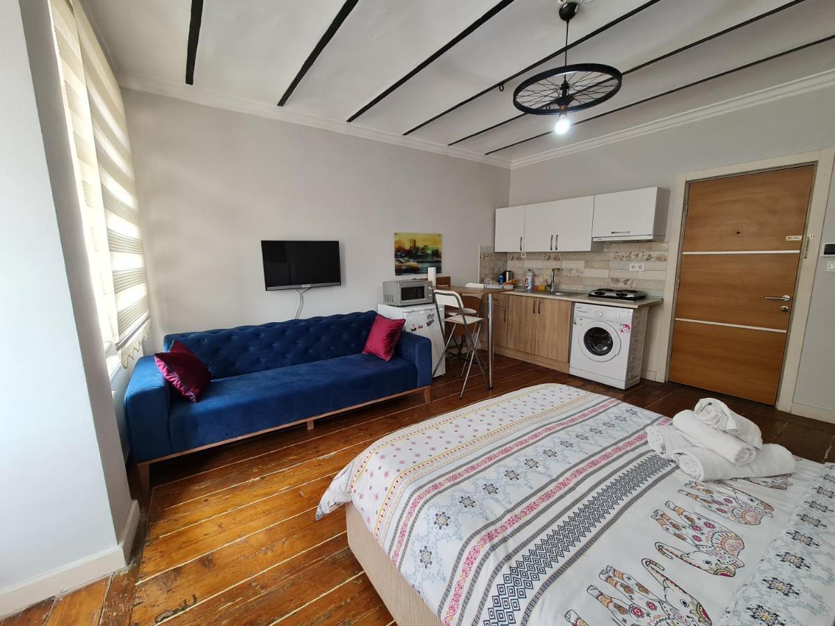 Peramira Apartment Istanbul Bagian luar foto